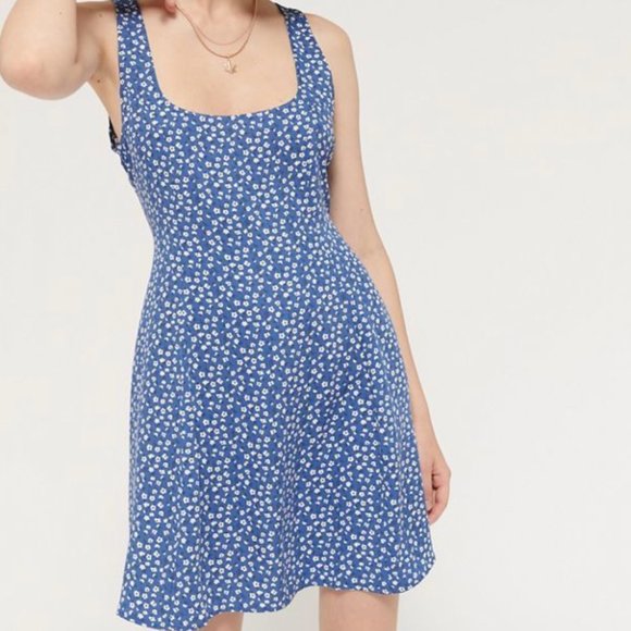 Urban Outfitters Dresses & Skirts - UO Arden Lace-Up Back Mini Dress